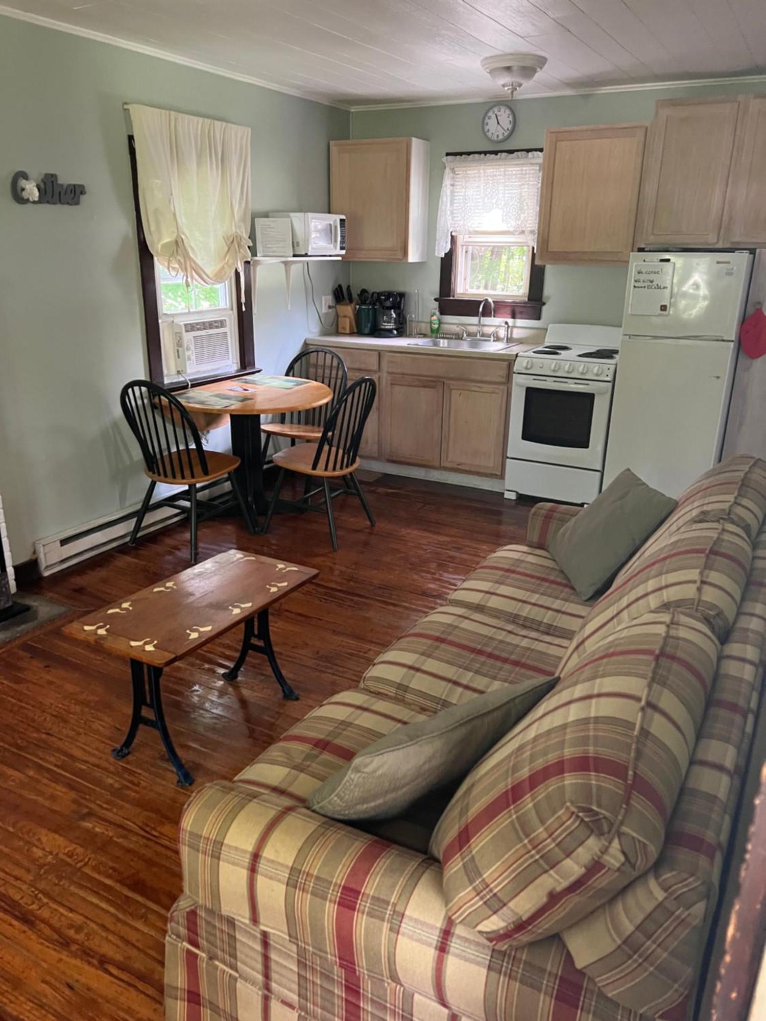 Echo Valley Cottages Coolbaugh Extérieur photo